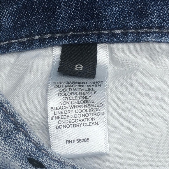 Express Frayed Shorts - Light Wash - Picture 5 of 5